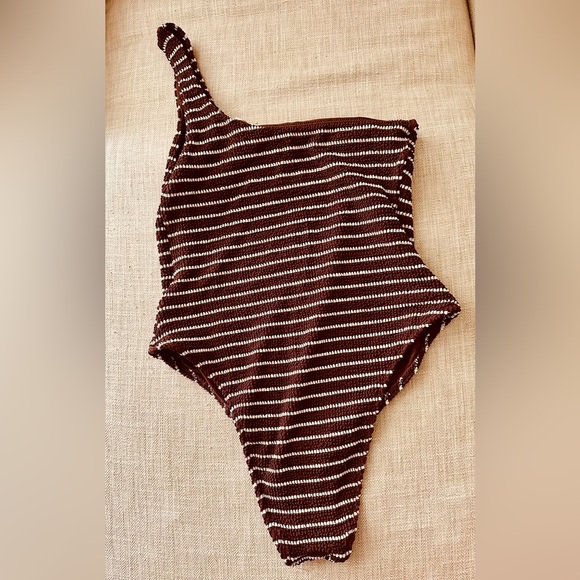 Abercrombie 90s One-Shoulder One-Piece Swimsuit, L - Picture 2 of 4